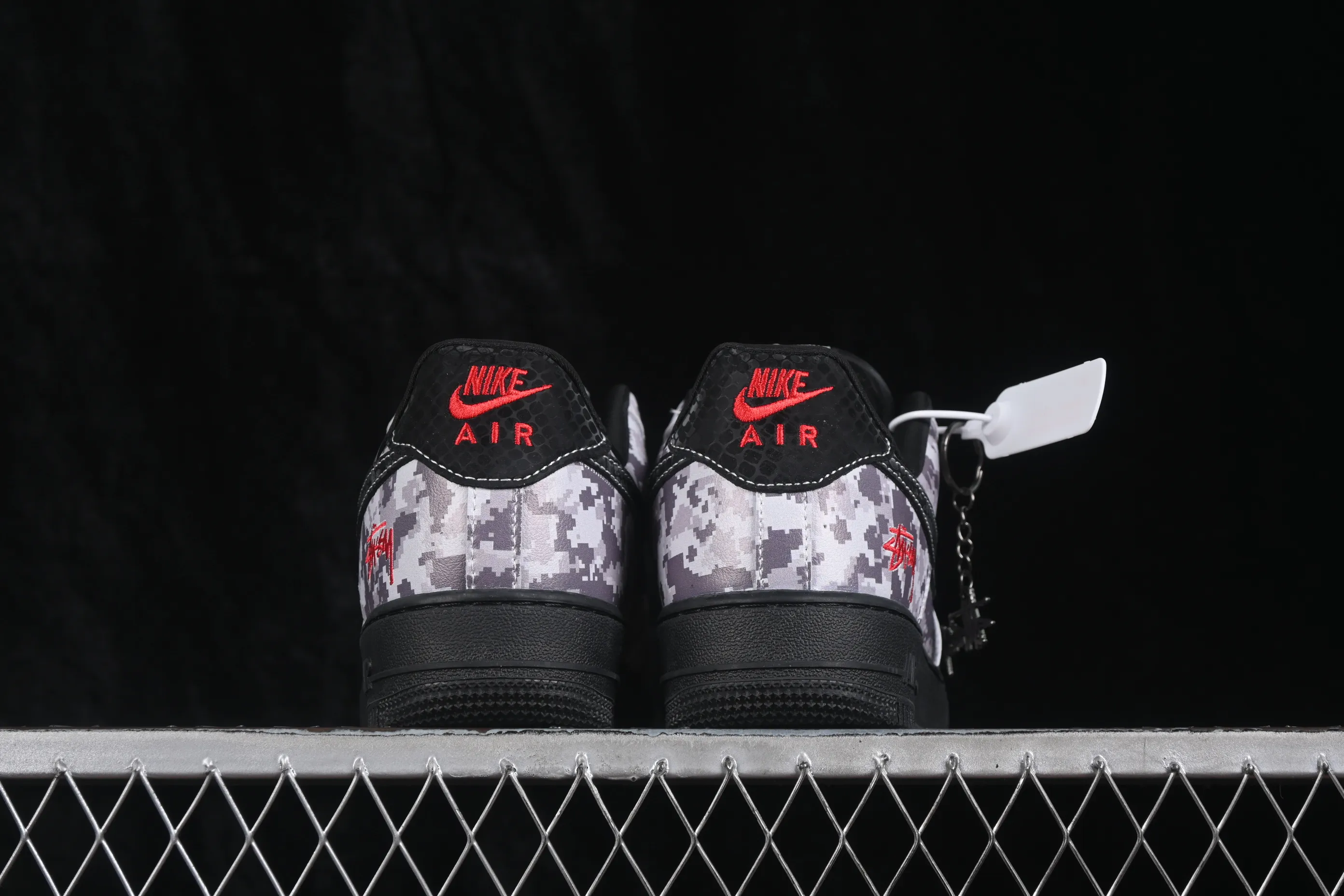 All categories Nk Air Force 1 Air Force series Nk Air Force 1 Low Air Force low-top Nike Air Force 1'07 Low joint model Air Force 1 low-top casual sneakers JL8888-001